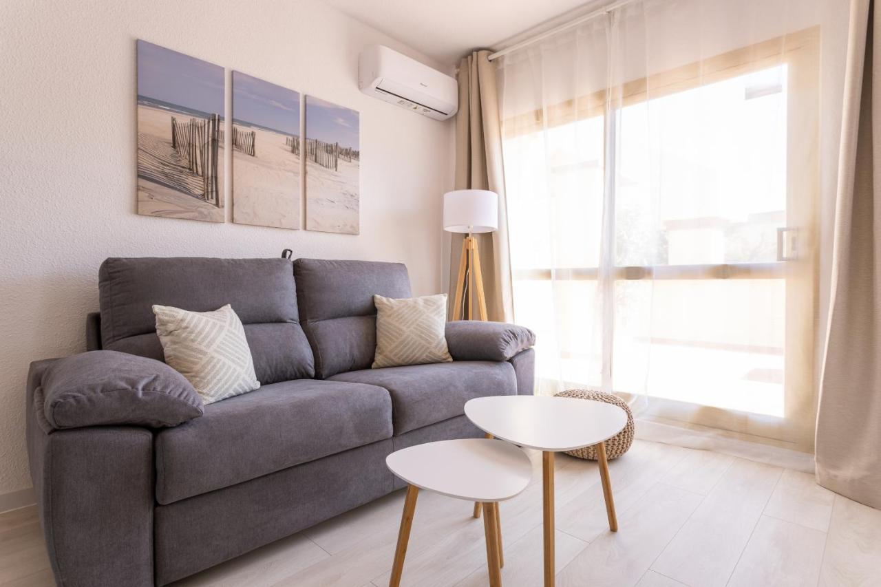 Oleholidays Romana Playa 223 Primera Linea Playa Apartment Marbella Exterior photo
